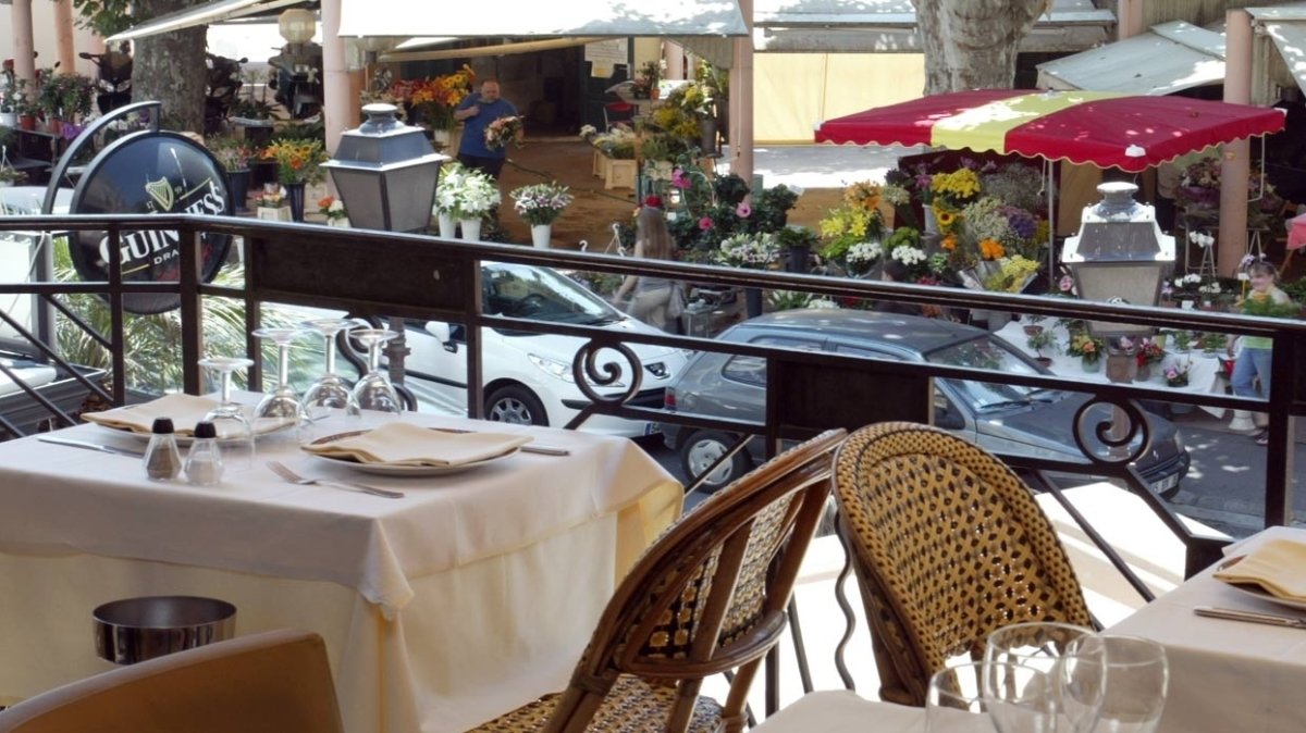 Le Caveau 30 - Restaurants à Cannes