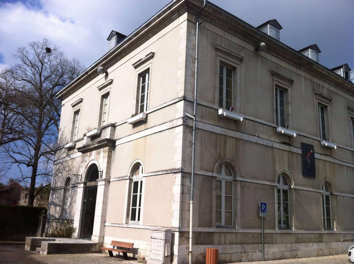 Mairie Annexe P